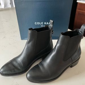 Cole Haan Newburg black leather boots